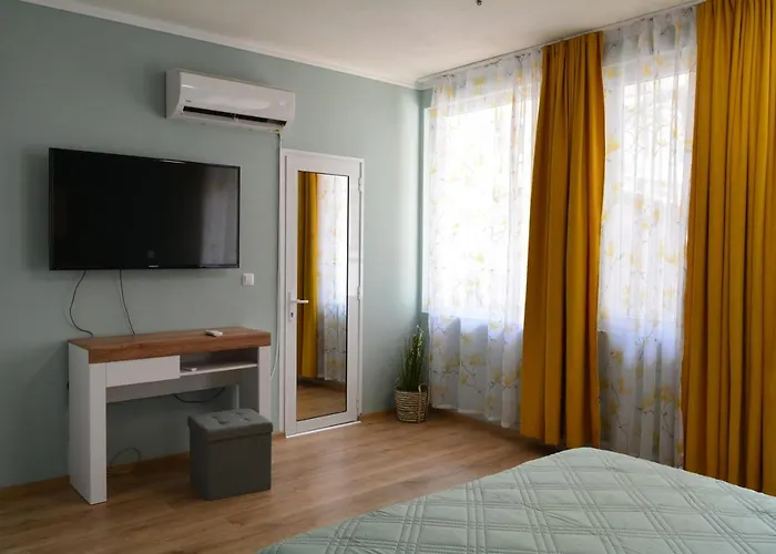 Center شقة بورغاس