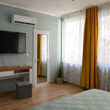 Center شقة بورغاس