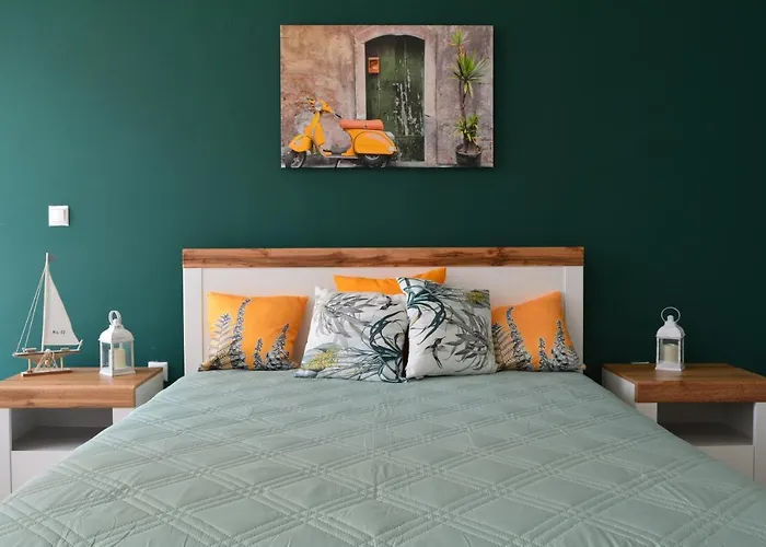 アパート Center *